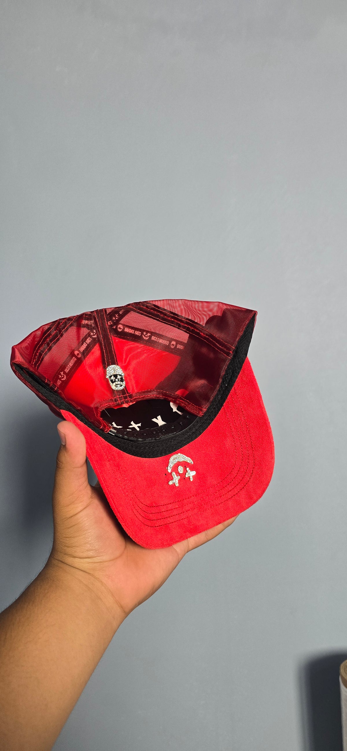 Barbas hats rich life red