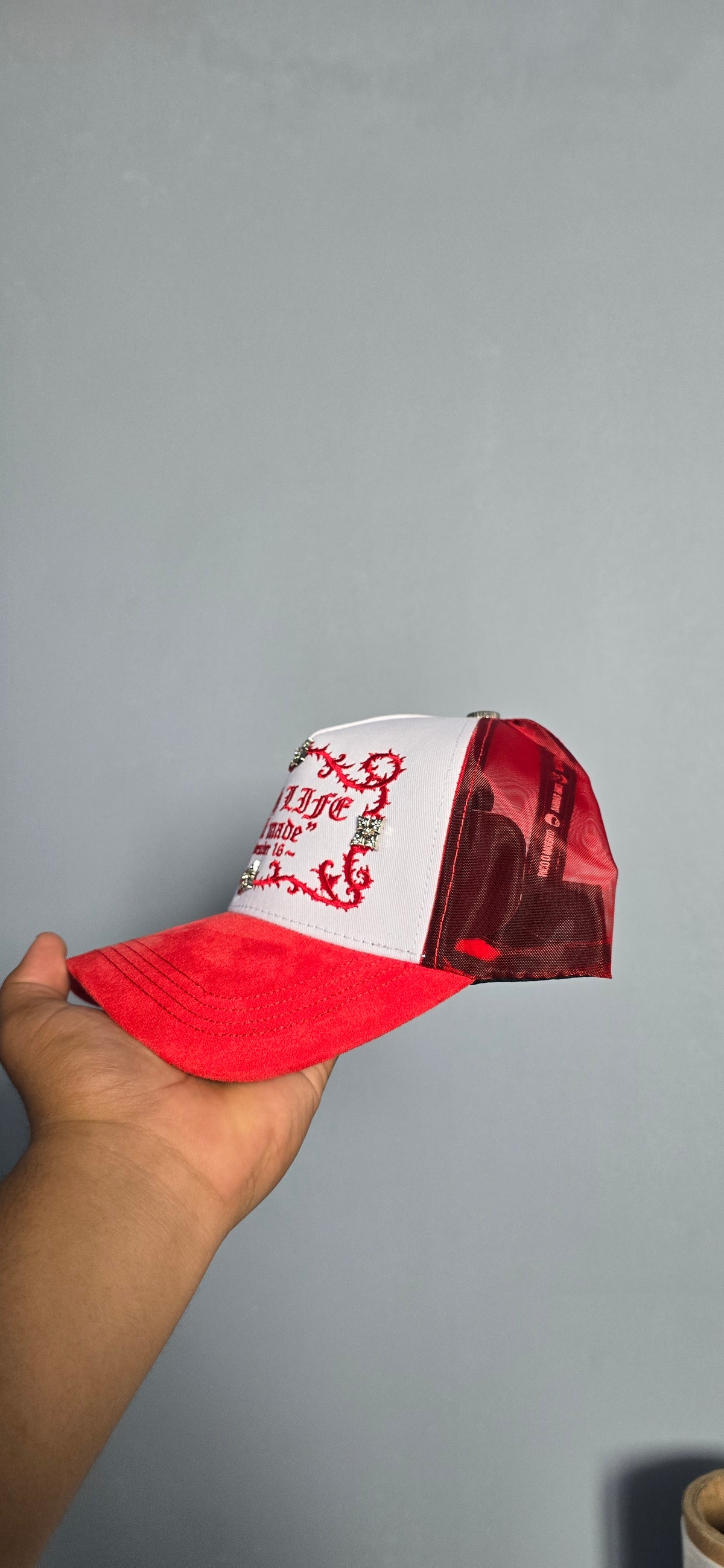 Barbas hats rich life red