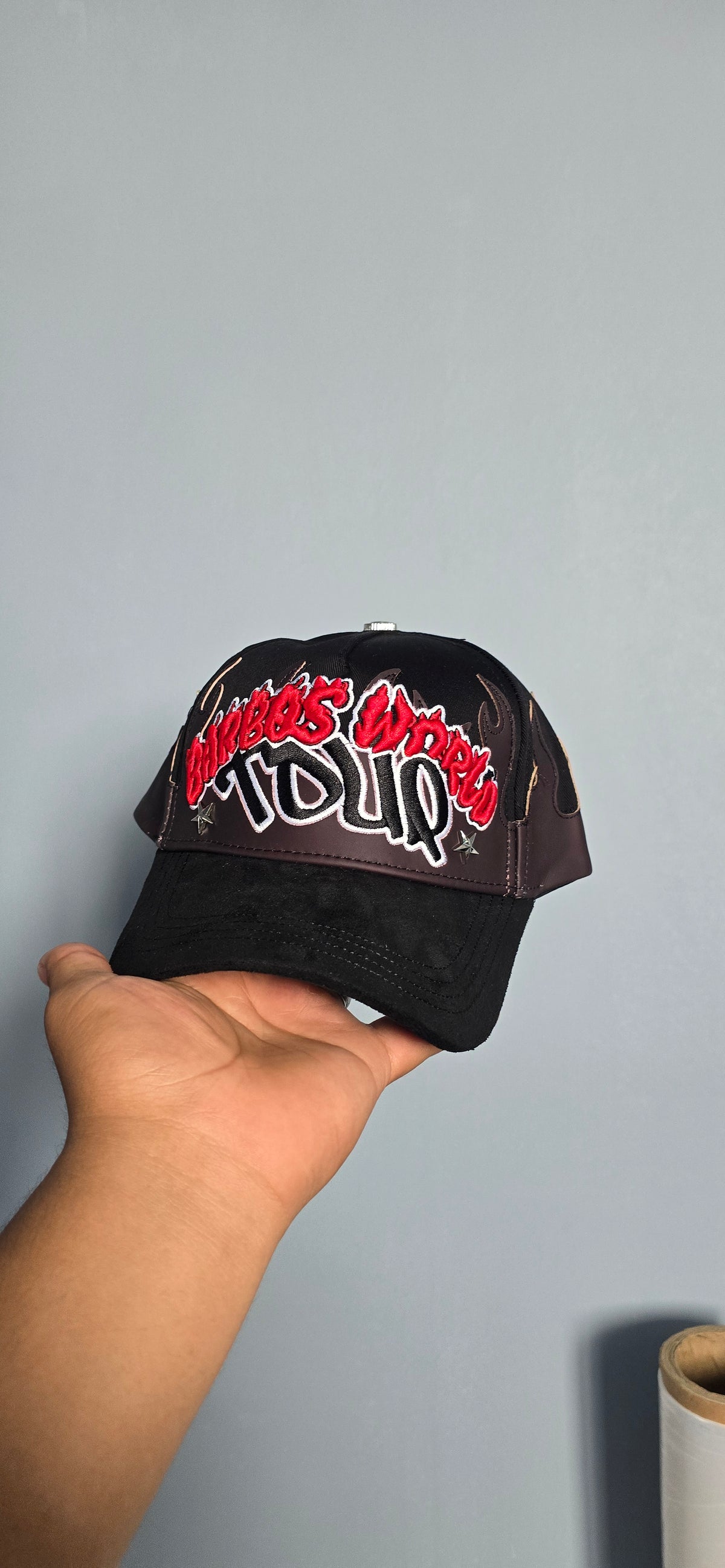 Barbas hats World Tour
